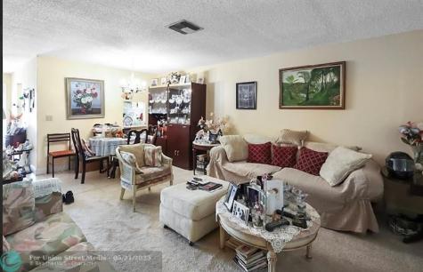 5725 Fernley Drive West Palm Beach FL 33415