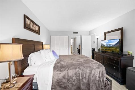 3090 Holiday Springs Boulevard Margate FL 33063