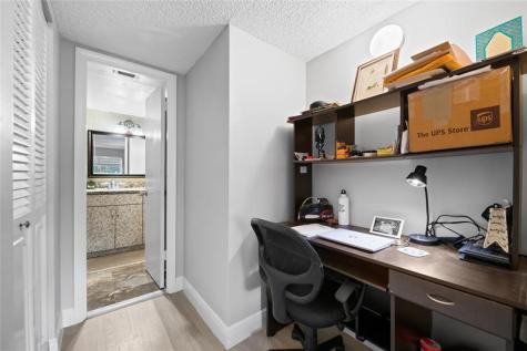 3090 Holiday Springs Boulevard Margate FL 33063