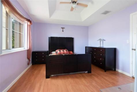 14015 N Forest Oak Circle Davie FL 33325