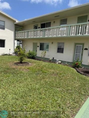 148 Farnham G Deerfield Beach FL 33442