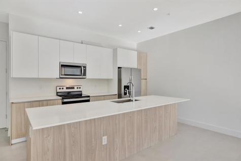 4208 NE 7th Terrace Oakland Park FL 33334