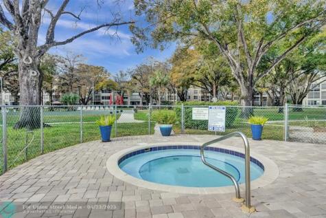 2999 NW 48th Avenue Lauderdale Lakes FL 33313