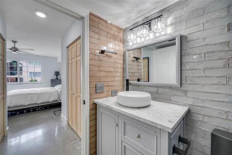 2021 SE 10th Avenue Fort Lauderdale FL 33316