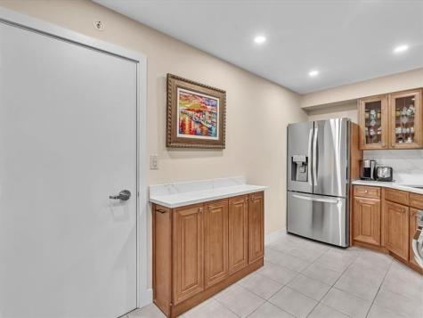 3300 NE 36th Street Fort Lauderdale FL 33308