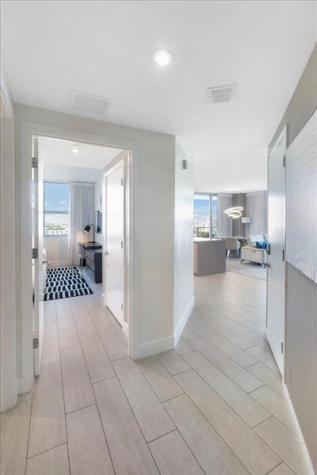 4010 S Ocean Drive Hollywood FL 33019