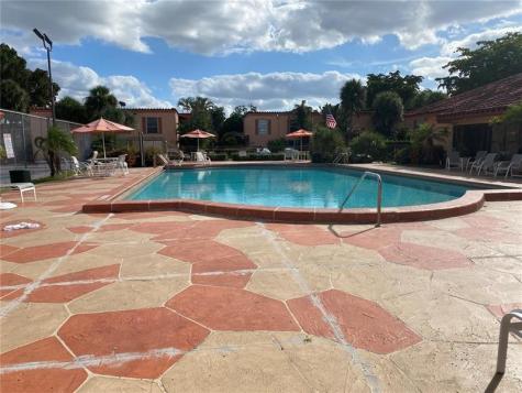7200 Fairway Drive Miami Lakes FL 33014