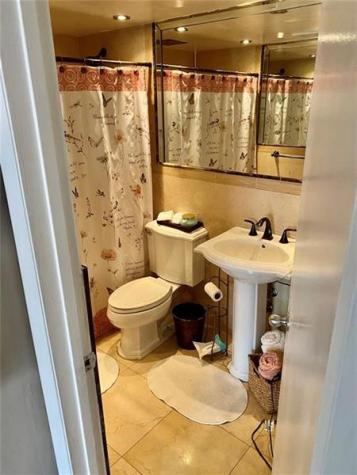 7200 Fairway Drive Miami Lakes FL 33014