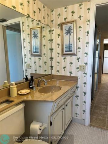 4191 NW 41st Street Lauderdale Lakes FL 33319