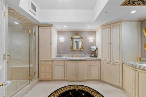 411 N New River Drive E Fort Lauderdale FL 33301