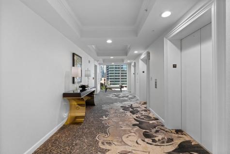 411 N New River Drive E Fort Lauderdale FL 33301