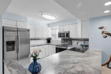 1998 W Overseas Highway Marathon FL 33050