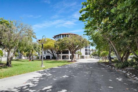 1998 W Overseas Highway Marathon FL 33050