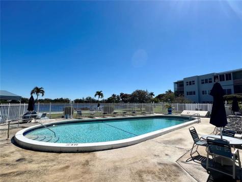 2300 Park Lane Hollywood FL 33021