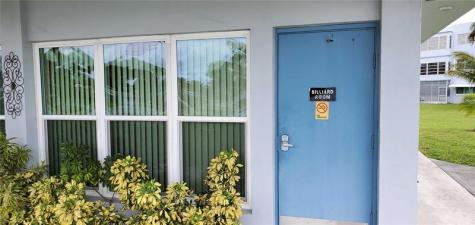 2300 Park Lane Hollywood FL 33021