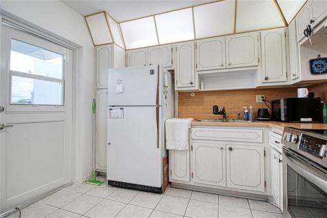 2300 Park Lane Hollywood FL 33021