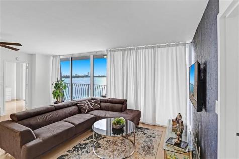 7601 E Treasure Drive North Bay Village FL 33141