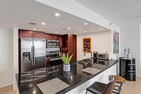 7601 E Treasure Drive North Bay Village FL 33141