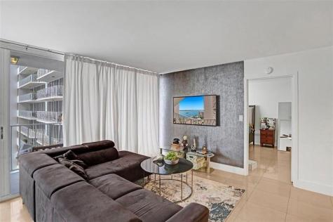 7601 E Treasure Drive North Bay Village FL 33141