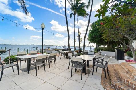 1000 Quayside Terrace Miami FL 33138