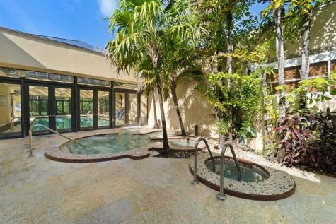 1000 Quayside Terrace Miami FL 33138