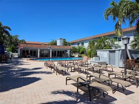 669 W Oakland Park Boulevard Wilton Manors FL 33311
