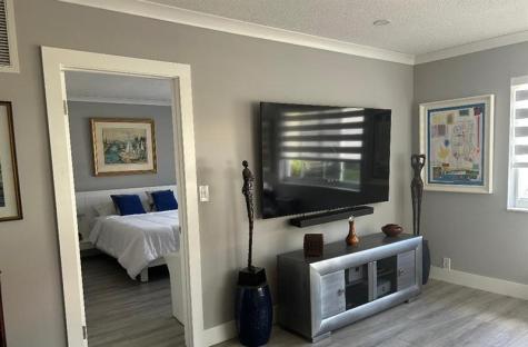 669 W Oakland Park Boulevard Wilton Manors FL 33311