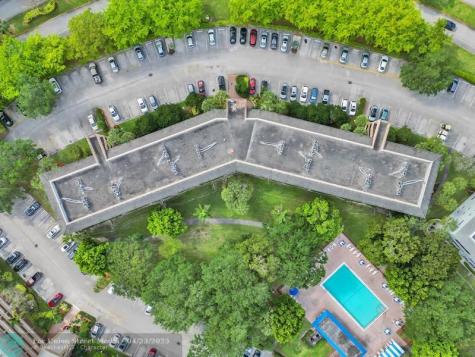 3002 Portofino Isle Coconut Creek FL 33066