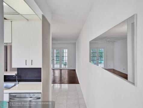 3002 Portofino Isle Coconut Creek FL 33066