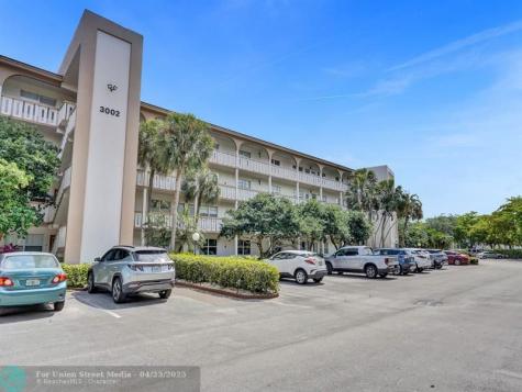 3002 Portofino Isle Coconut Creek FL 33066