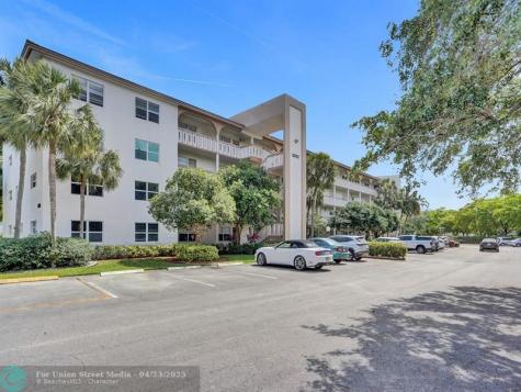 3002 Portofino Isle Coconut Creek FL 33066