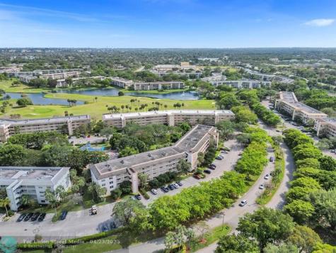 3002 Portofino Isle Coconut Creek FL 33066