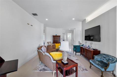 7940 Exeter Circle Tamarac FL 33321