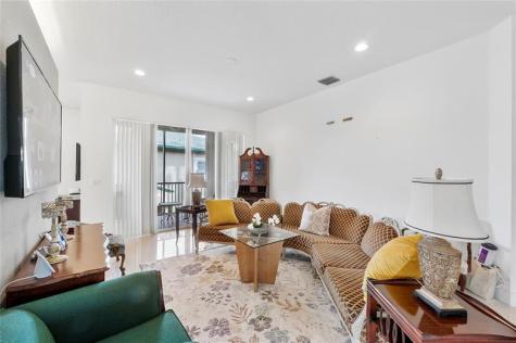 7940 Exeter Circle Tamarac FL 33321