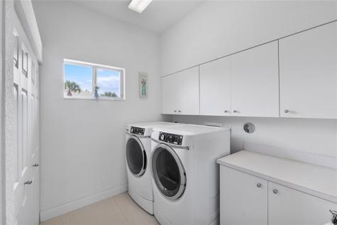 7940 Exeter Circle Tamarac FL 33321