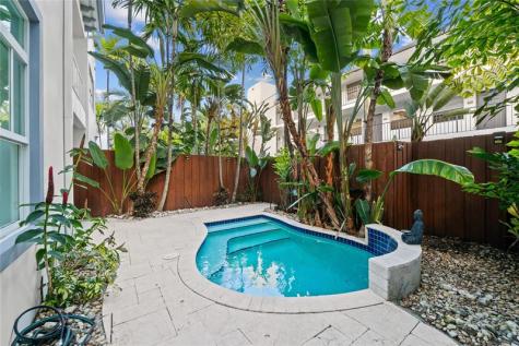 218 NE 15th Avenue Fort Lauderdale FL 33301
