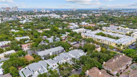 218 NE 15th Avenue Fort Lauderdale FL 33301