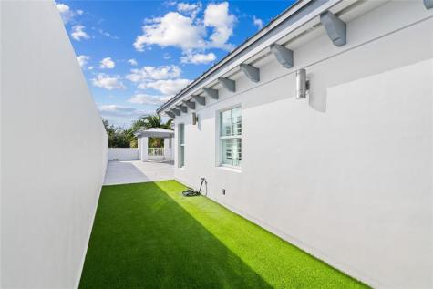 218 NE 15th Avenue Fort Lauderdale FL 33301