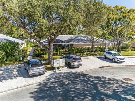 3004 Lakemont Court Palm Beach Gardens FL 33403