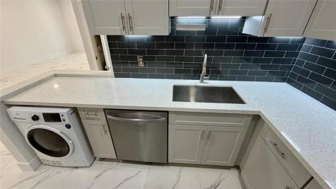 2250 NE 66th Street Fort Lauderdale FL 33308