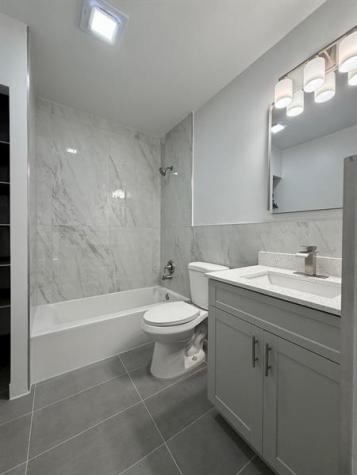 2250 NE 66th Street Fort Lauderdale FL 33308