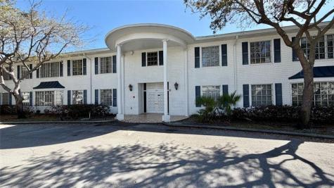 2250 NE 66th Street Fort Lauderdale FL 33308