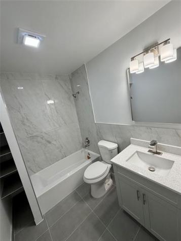 2250 NE 66th Street Fort Lauderdale FL 33308
