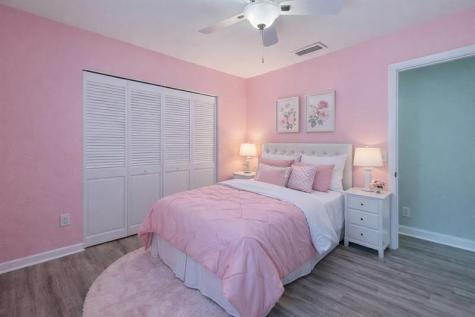 1116 SW 180 Terrace Pembroke Pines FL 33029