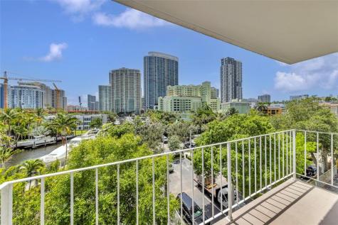800 SE 4 Street Fort Lauderdale FL 33301