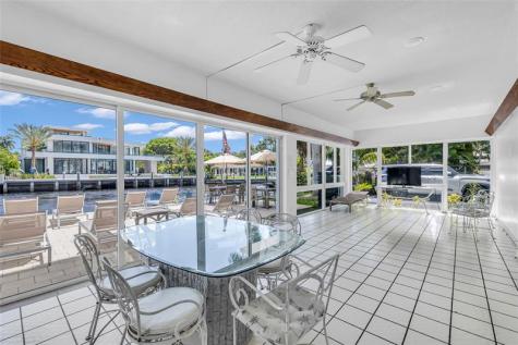 800 SE 4 Street Fort Lauderdale FL 33301