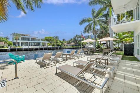 800 SE 4 Street Fort Lauderdale FL 33301