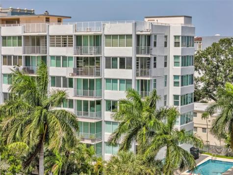 800 SE 4 Street Fort Lauderdale FL 33301