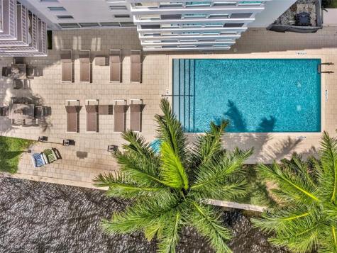 800 SE 4 Street Fort Lauderdale FL 33301