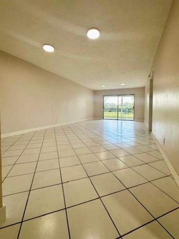 6080 NW 44th Street Lauderhill FL 33319